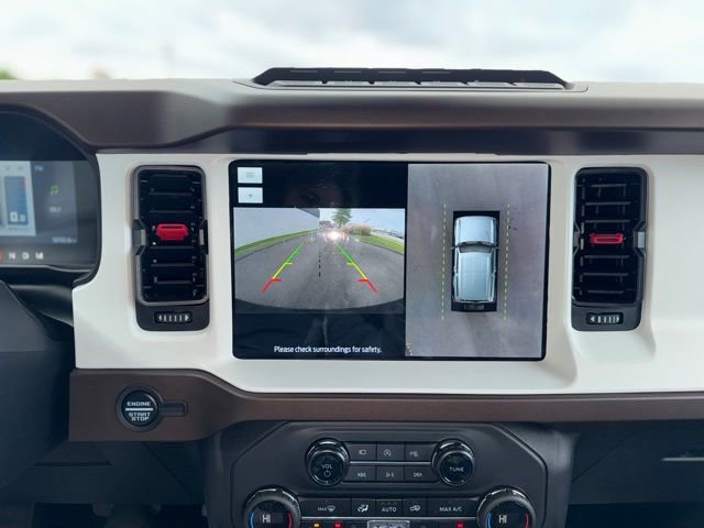 Certified 2024 Ford Bronco Heritage Edition image 21