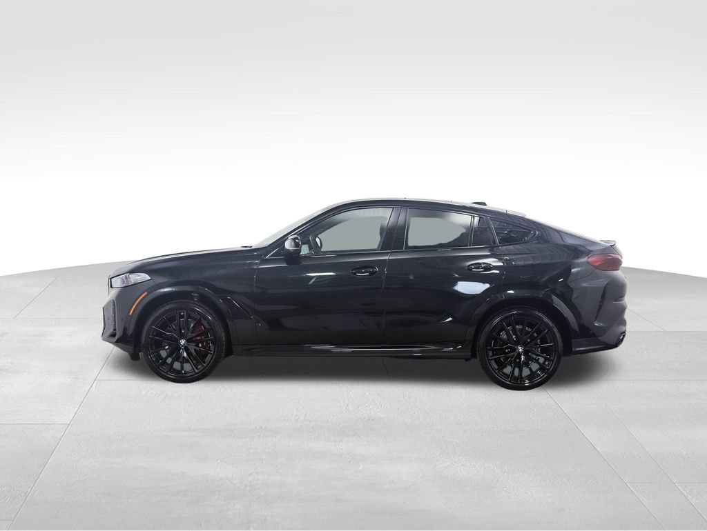 New 2026 BMW X6 M60i image 3