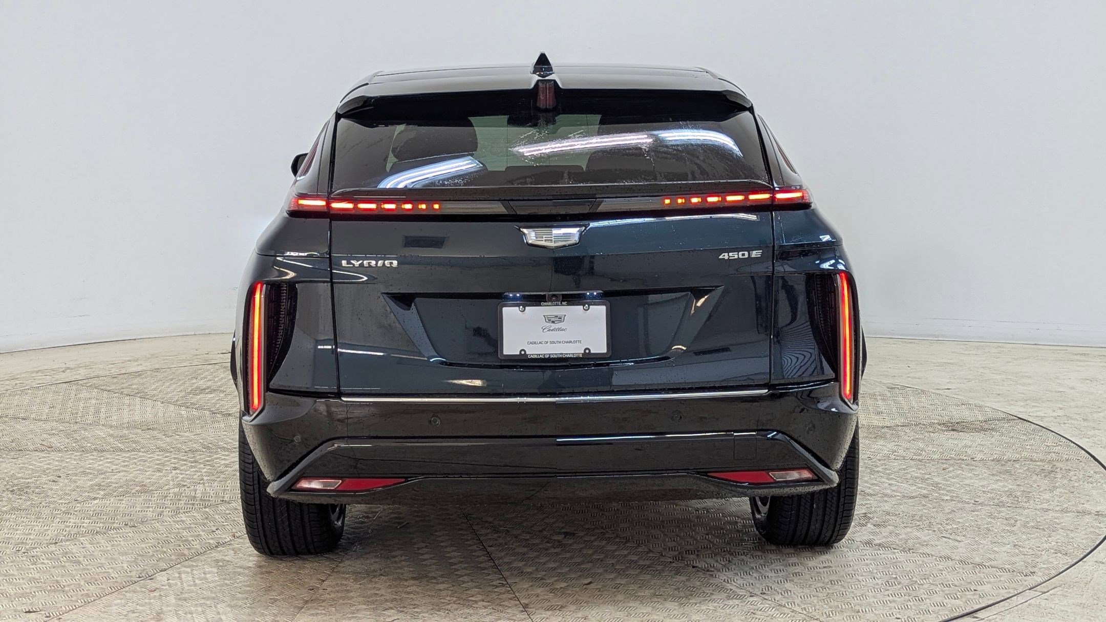 New 2026 Cadillac Lyriq Luxury w/ LPO, Floor Liner Package image 10