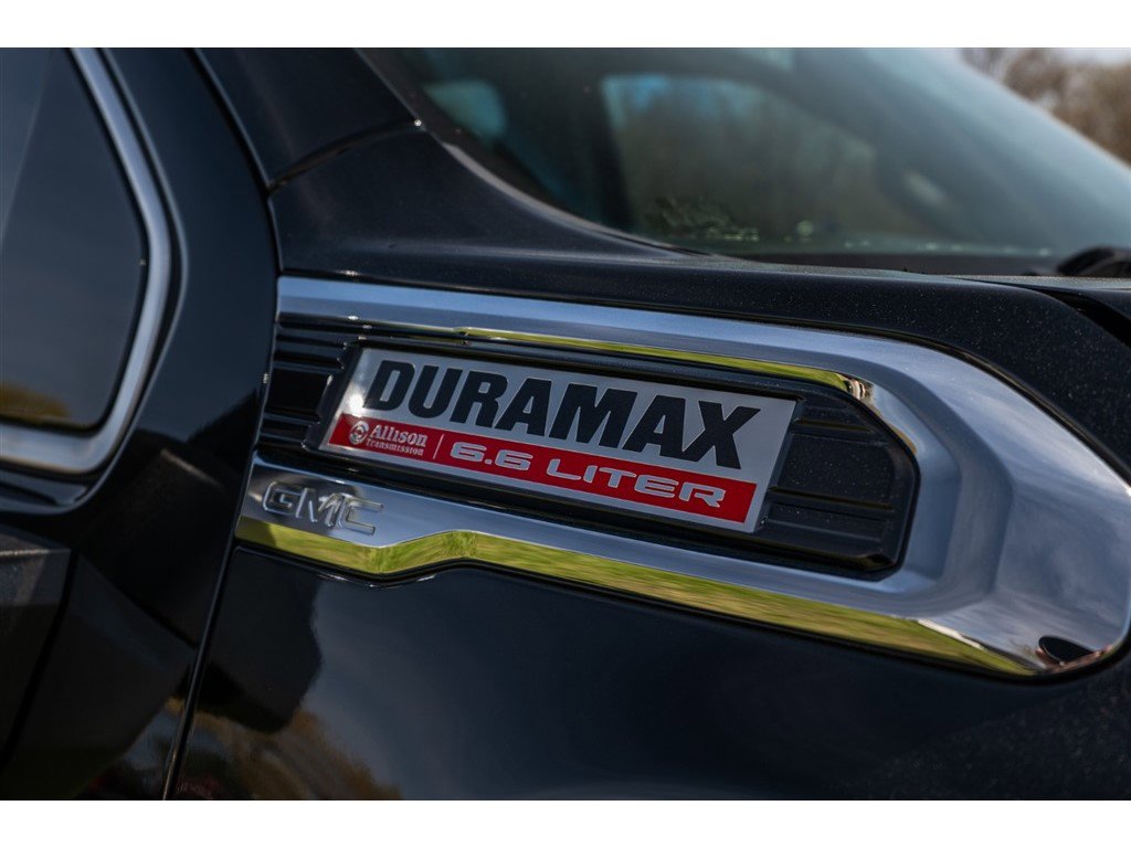 Used 2022 GMC Sierra 2500 Denali AWD/4WD image 3