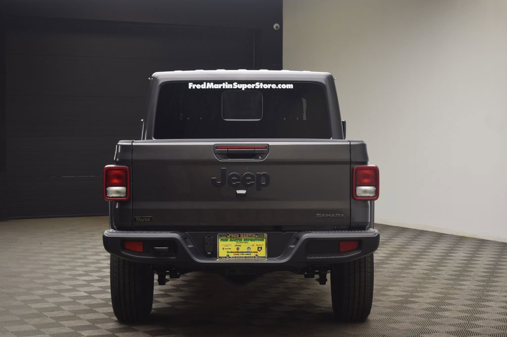 New 2026 Jeep Gladiator Sport image 10