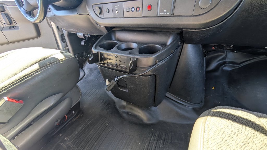 Used 2021 Chevrolet Express 2500 w/ Driver Convenience Package RWD image 13