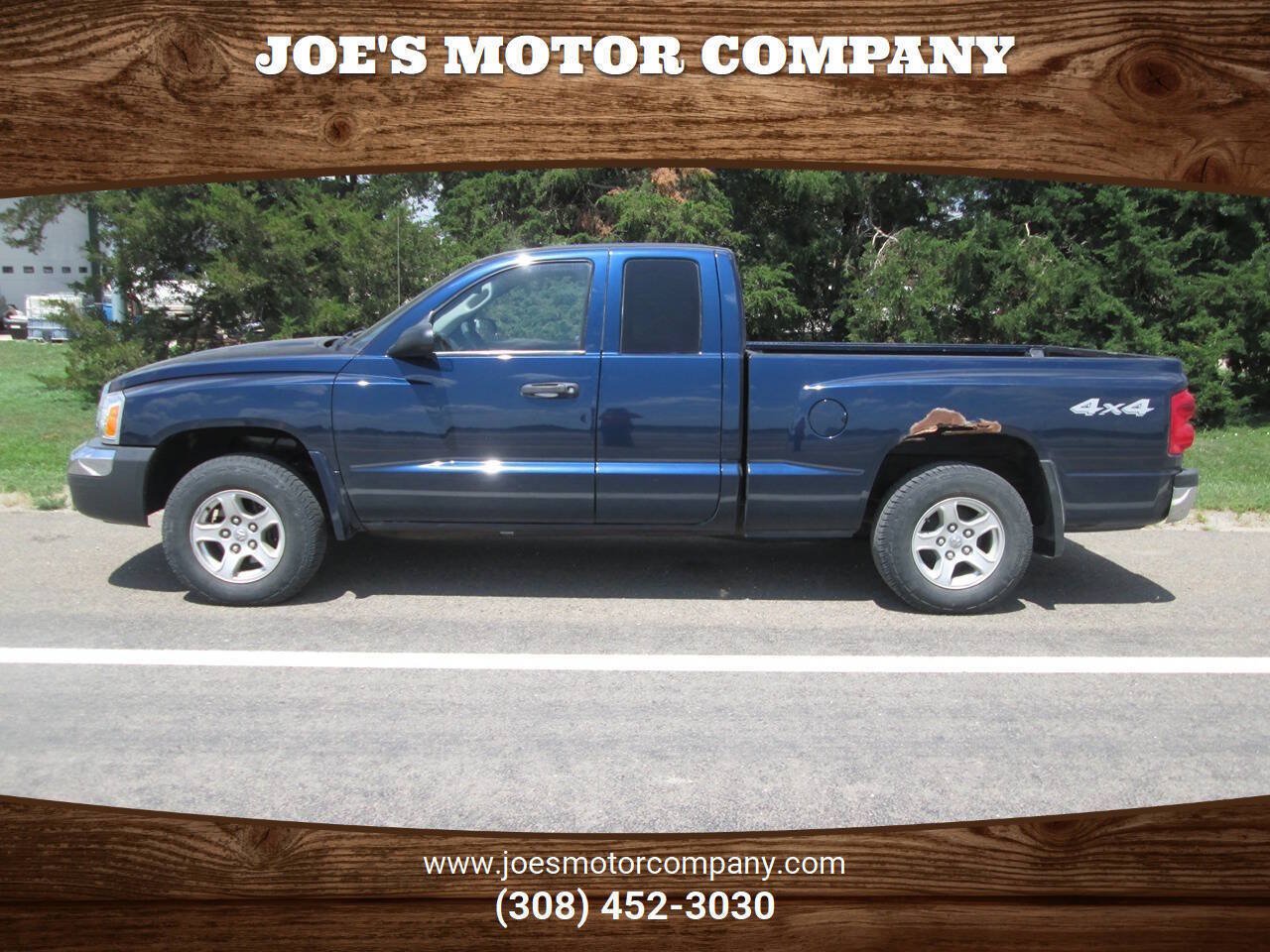 Used 2005 Dodge Dakota SLT AWD/4WD image 1