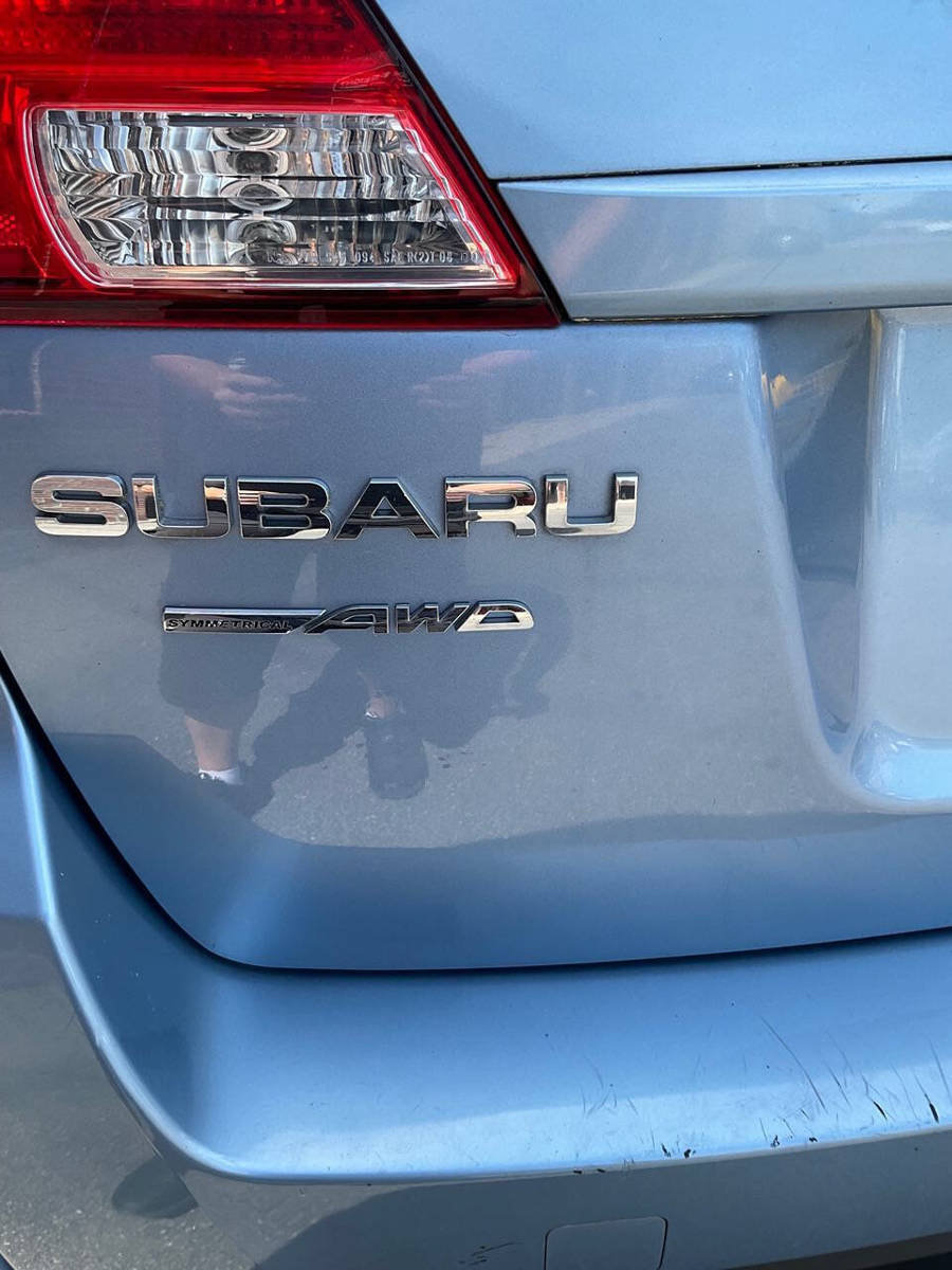 Used 2011 Subaru Outback 2.5i Limited AWD/4WD image 8