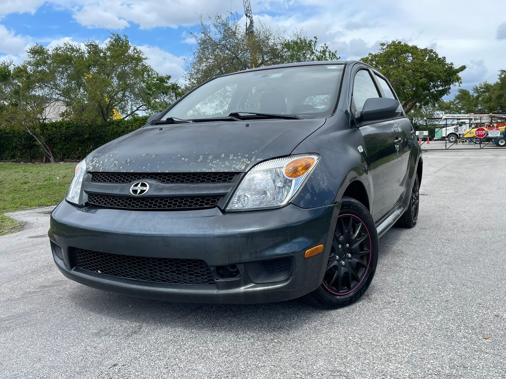 Used 2006 Scion xA FWD image 2