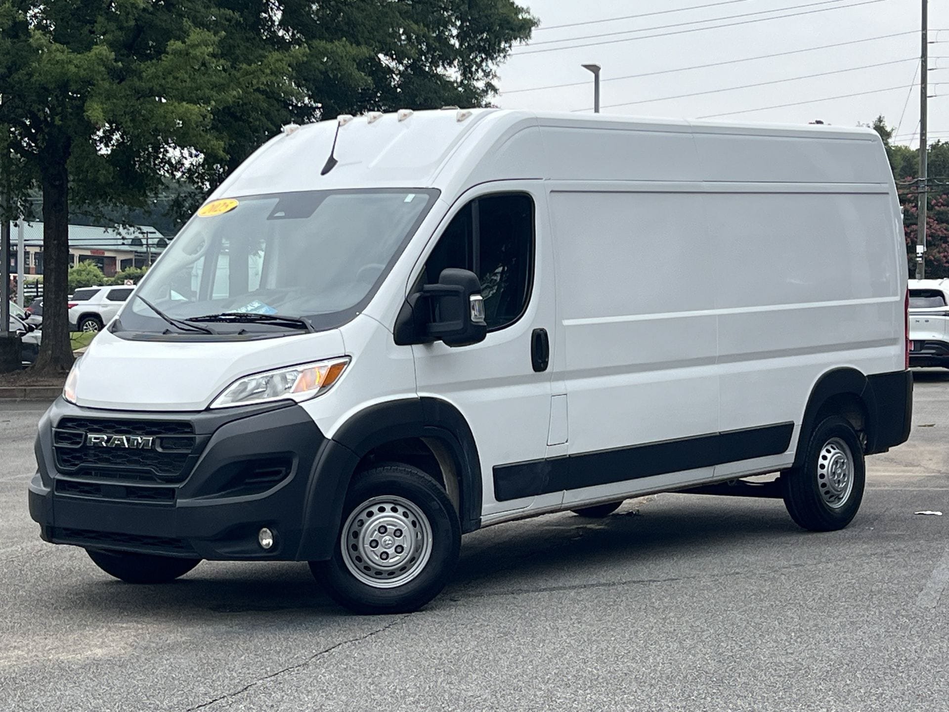 Used 2025 RAM ProMaster 2500 w/ Convenience Group FWD image 1
