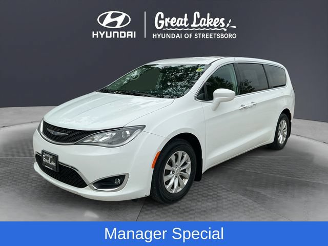 Used 2018 Chrysler Pacifica Touring Plus FWD image 1