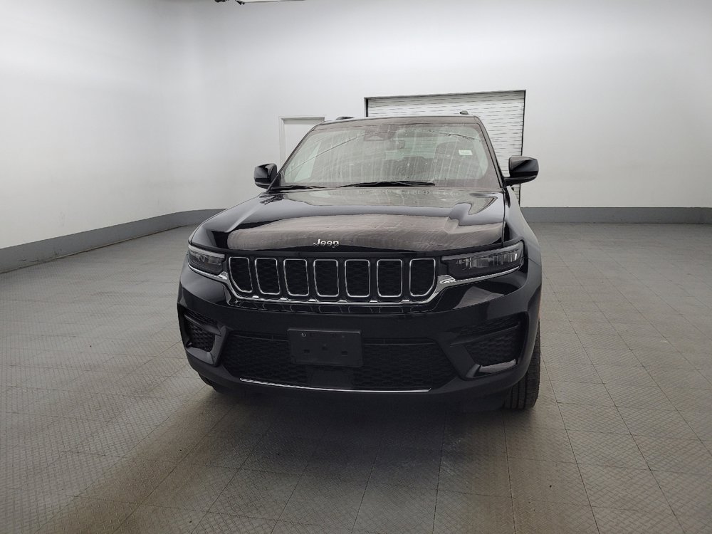 Used 2023 Jeep Grand Cherokee Laredo w/ Luxury Tech Group I image 15