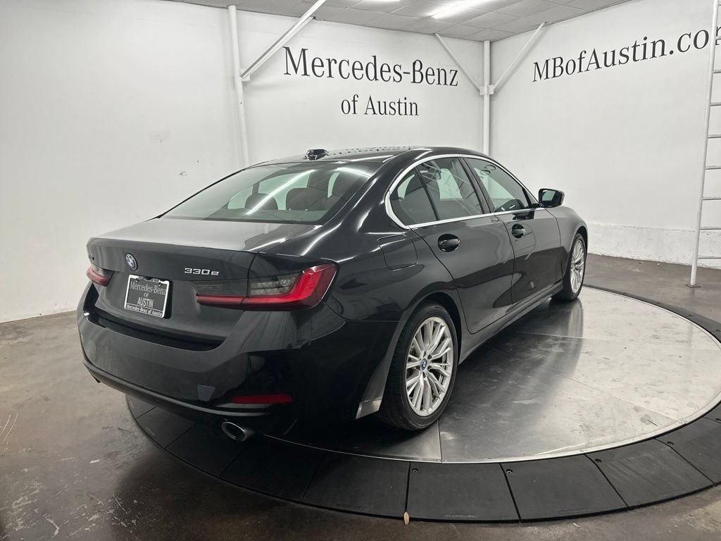 Used 2024 BMW 330e xDrive AWD/4WD image 7