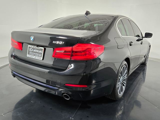 Used 2019 BMW 530i w/ Convenience Package image 6