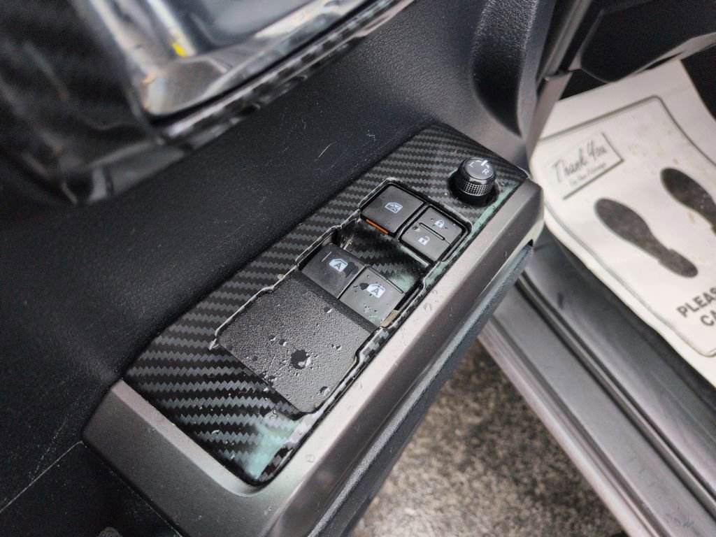 Used 2021 Toyota Tacoma TRD Sport w/ TRD Premium Sport Package image 11