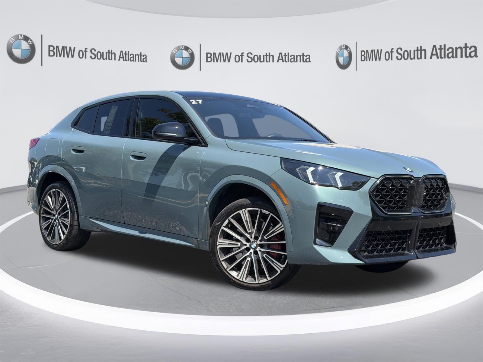 Used 2026 BMW X2 xDrive28i w/ Technology Package AWD/4WD image 2