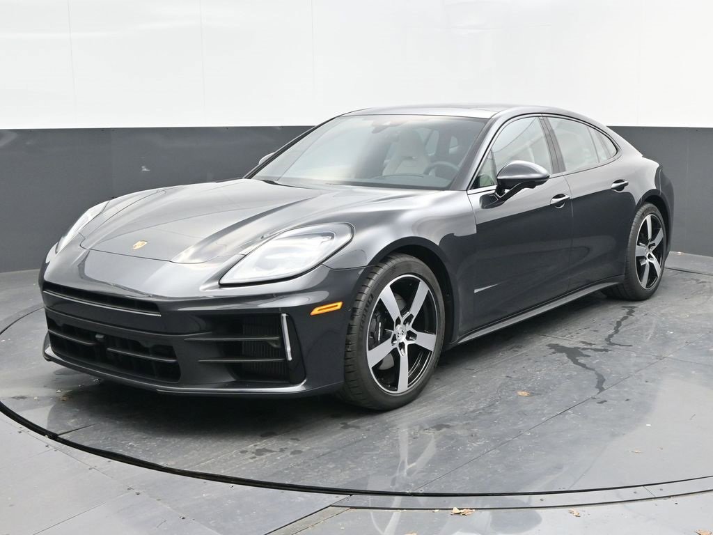 New 2025 Porsche Panamera image 1