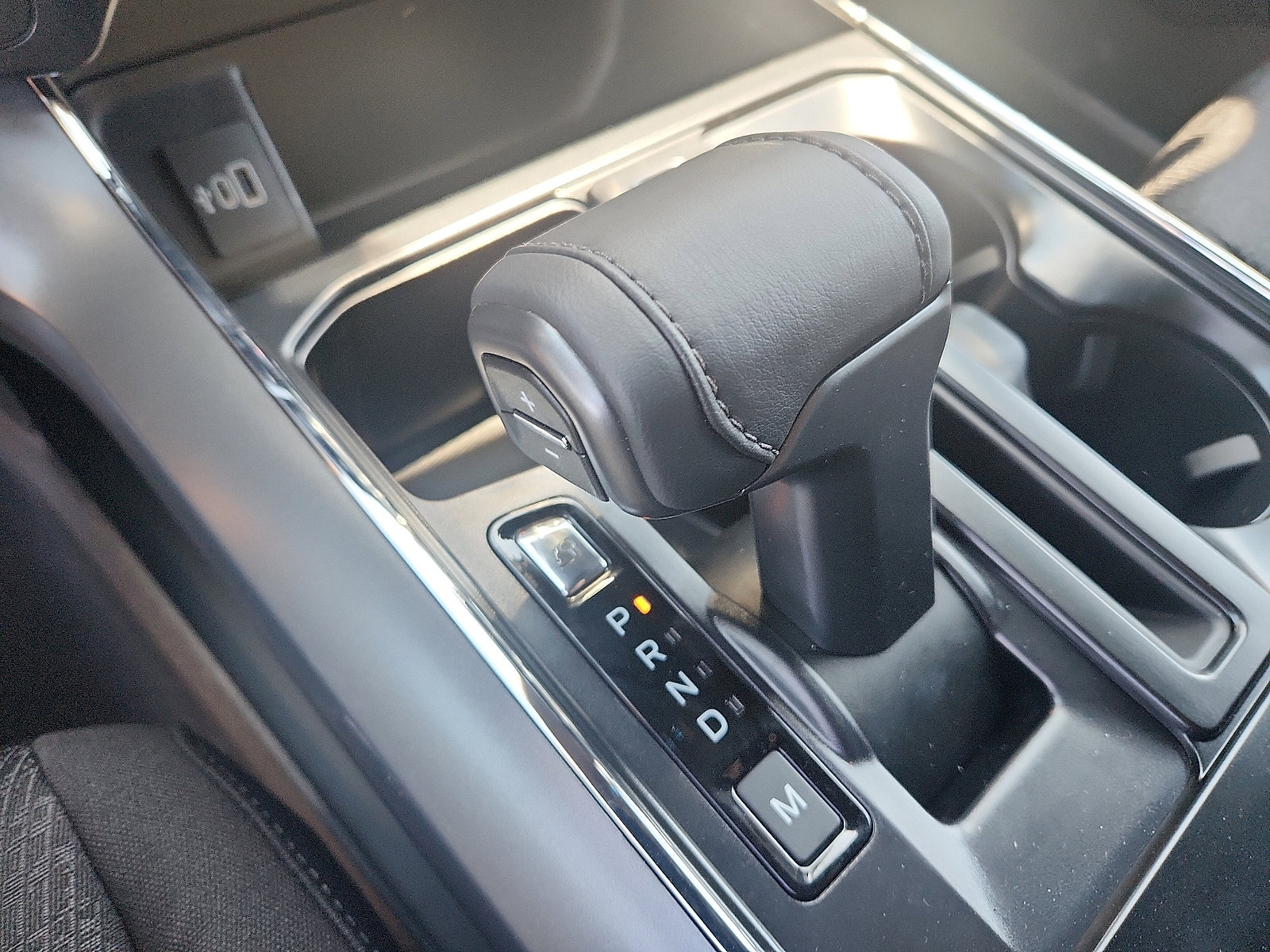 New 2025 Ford F150 XLT w/ Equipment Group 302A MID image 10