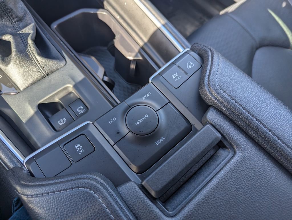 Used 2026 Toyota Grand Highlander Limited image 22