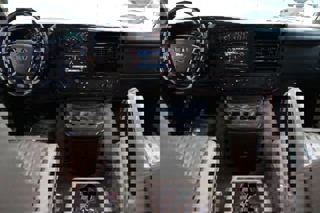 Used 2012 GMC Savana 2500 Extended image 2