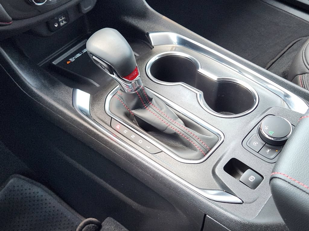 Certified 2023 Chevrolet Traverse RS FWD image 20