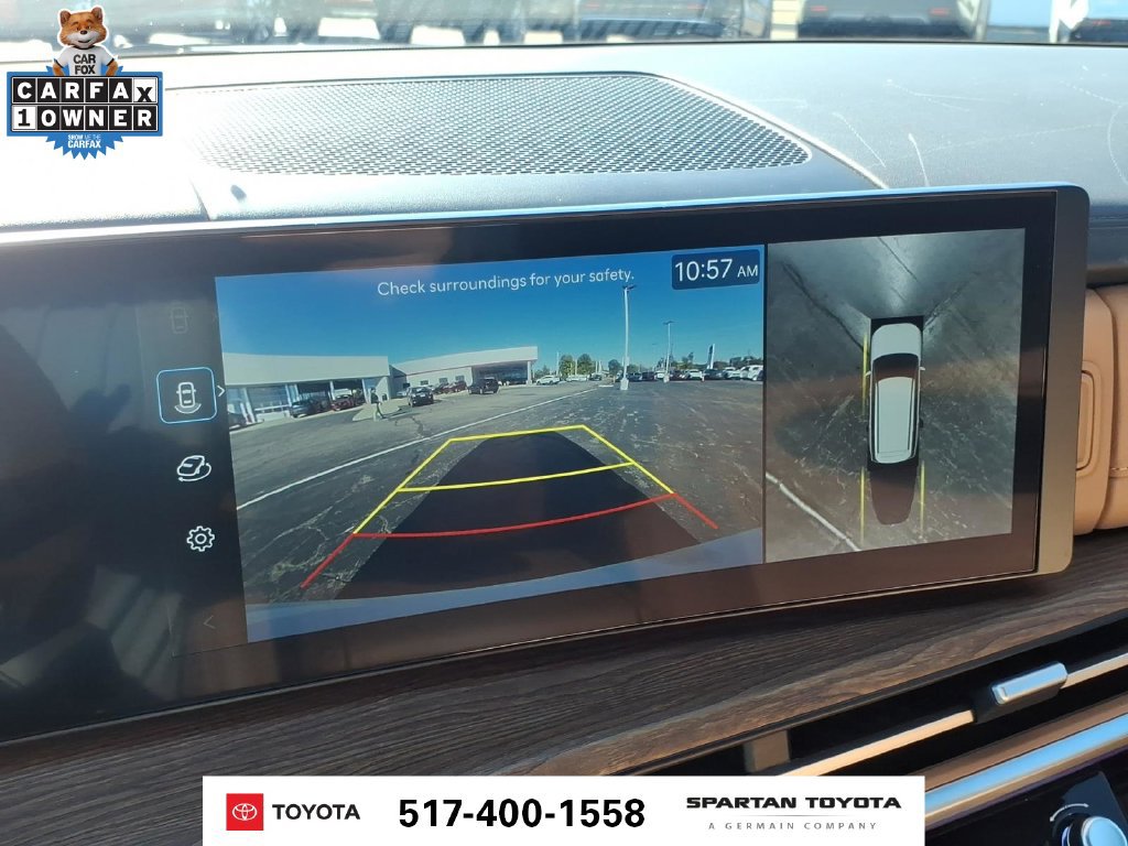 Used 2025 Hyundai Santa Fe Limited AWD/4WD image 27