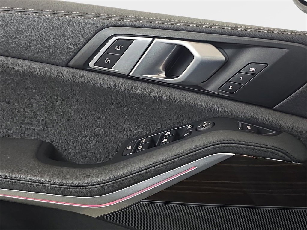 Used 2020 BMW X5 xDrive40i w/ Convenience Package image 30