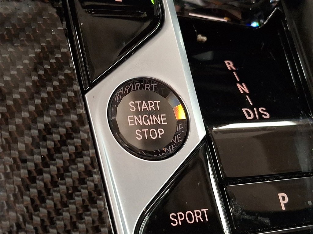 Used 2025 BMW X5 M60i w/ Executive Package image 20