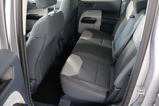 Used 2024 Ford Maverick XLT image 18