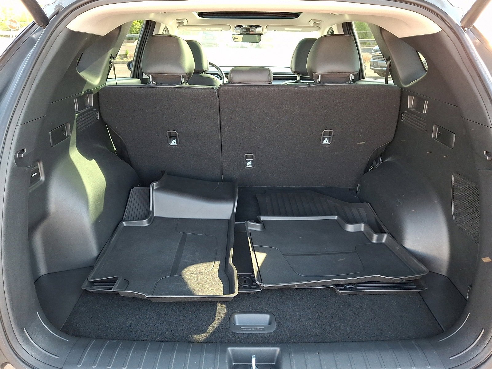 Certified 2023 Hyundai Tucson Limited AWD/4WD image 30