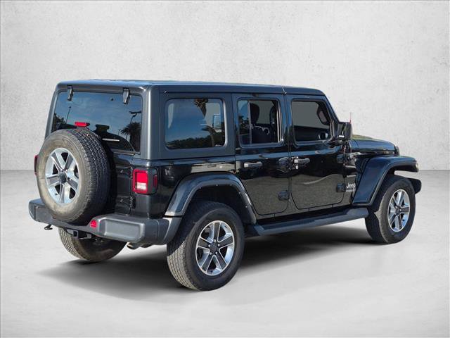 Used 2022 Jeep Wrangler Unlimited Sahara w/ Cold Weather Group AWD/4WD image 5