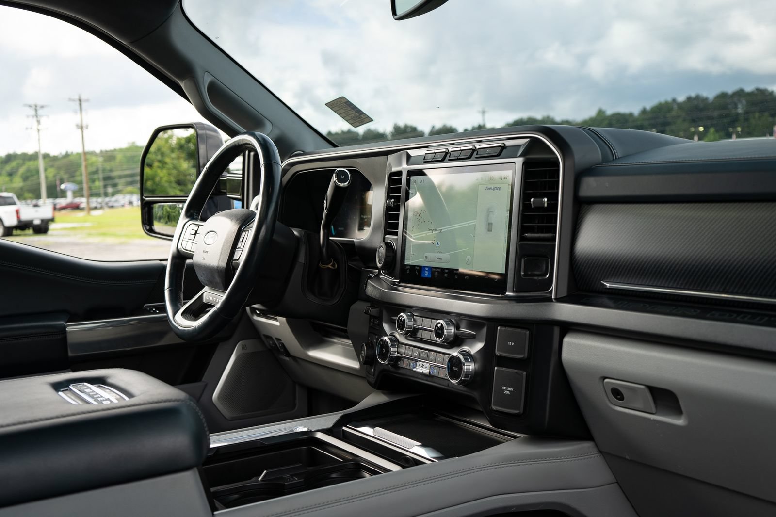 Used 2024 Ford F450 Limited AWD/4WD image 47