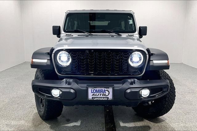 Used 2024 Jeep Wrangler Willys image 2