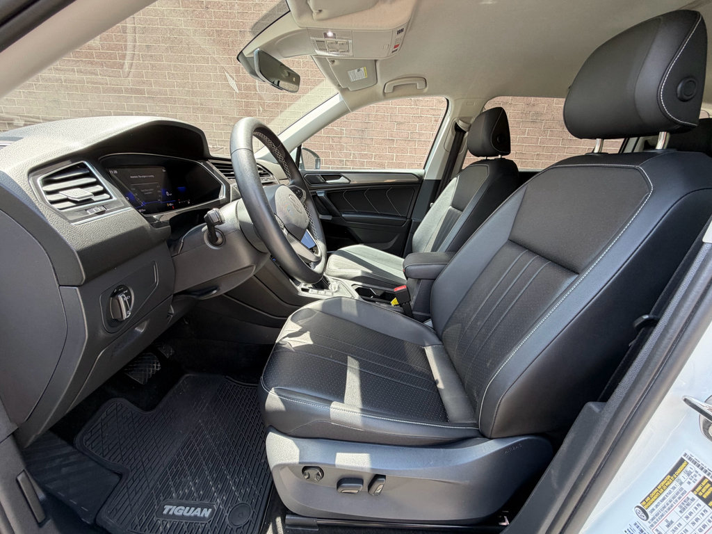 Used 2023 Volkswagen Tiguan SE FWD image 14