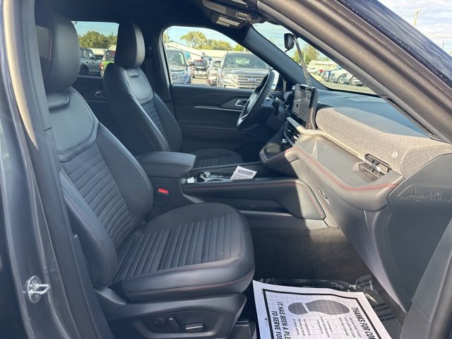 New 2026 Ford Explorer ST-Line image 38