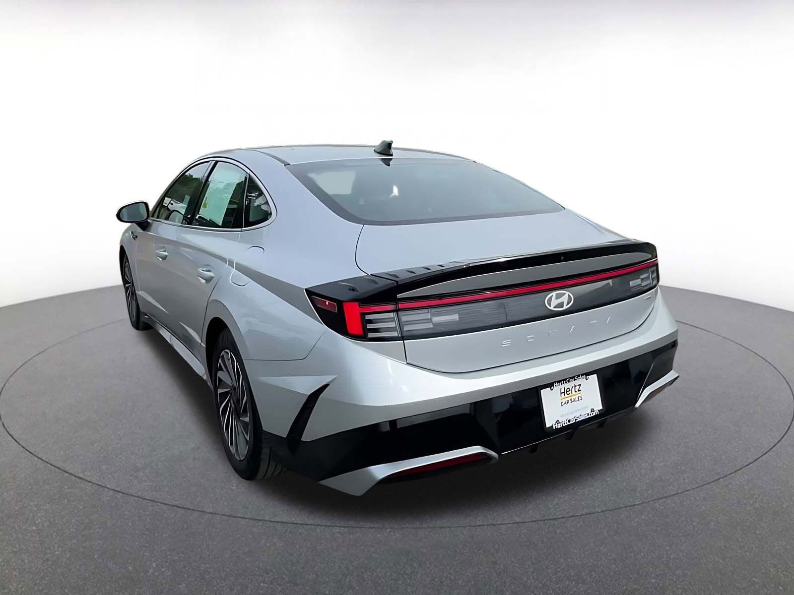 Used 2025 Hyundai Sonata SEL image 12