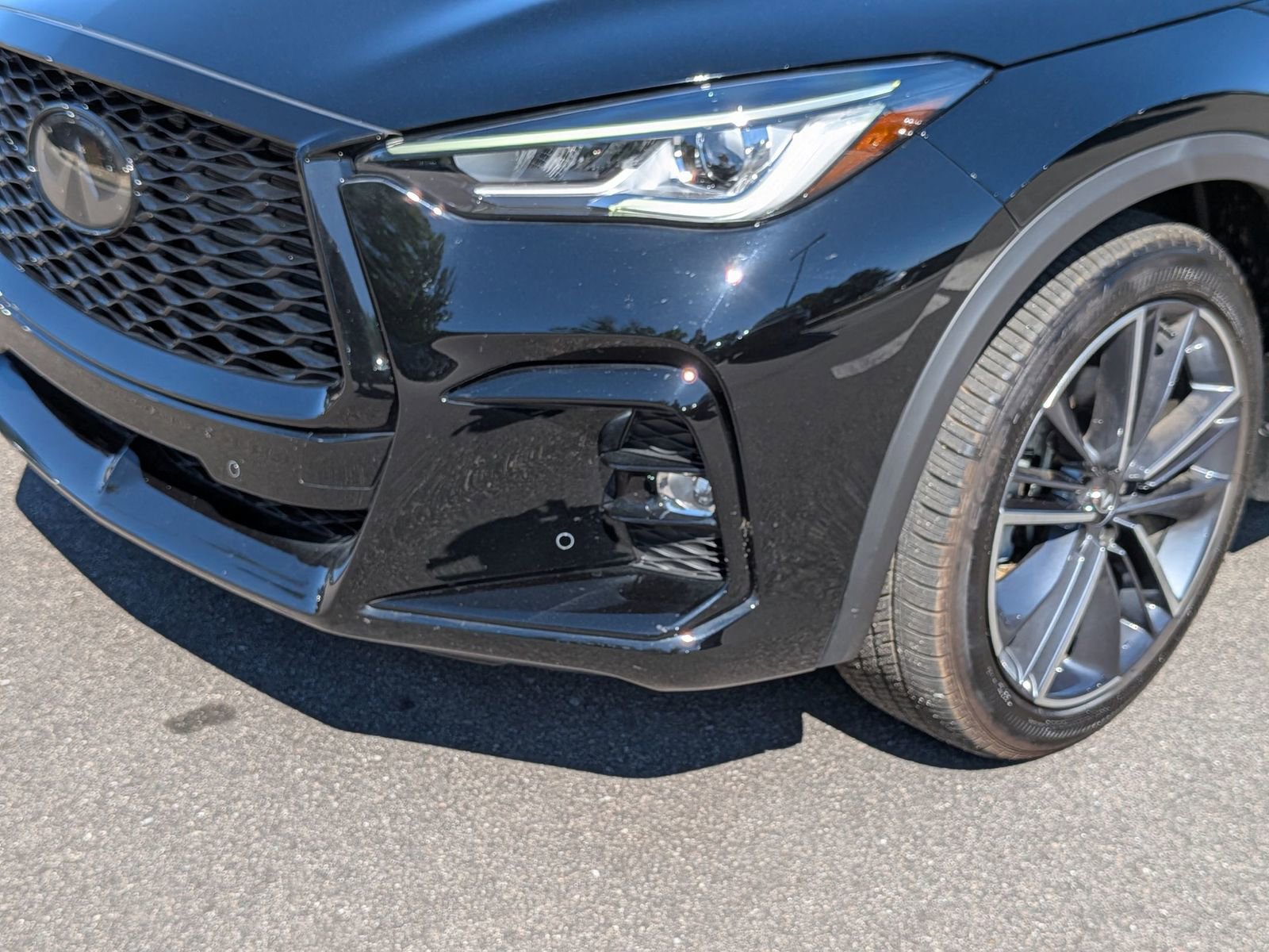 Used 2025 INFINITI QX50 Sport AWD/4WD image 9