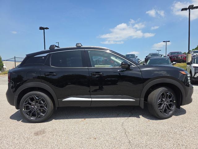 New 2026 Nissan Kicks SR w/ Cold Weather Package AWD/4WD image 16