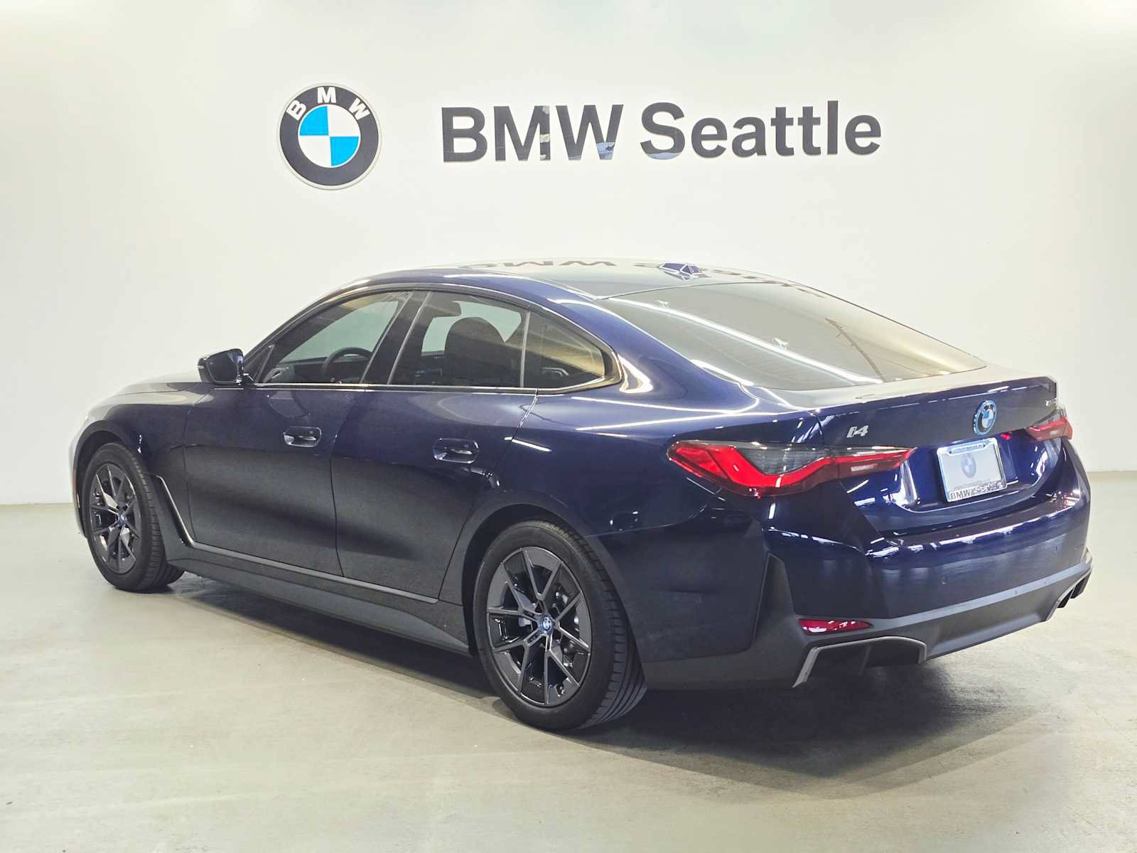 Certified 2023 BMW i4 eDrive35 w/ Premium Package RWD image 4