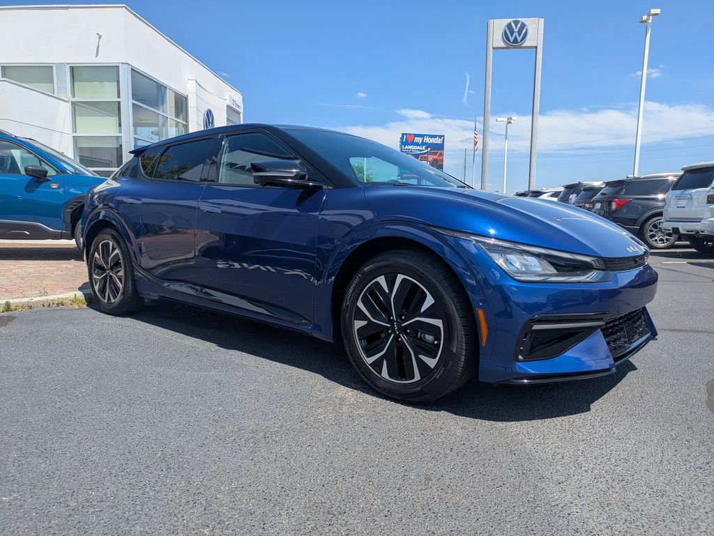 Used 2023 Kia EV6 GT-Line w/ GT-Line Suede Seat Package image 3