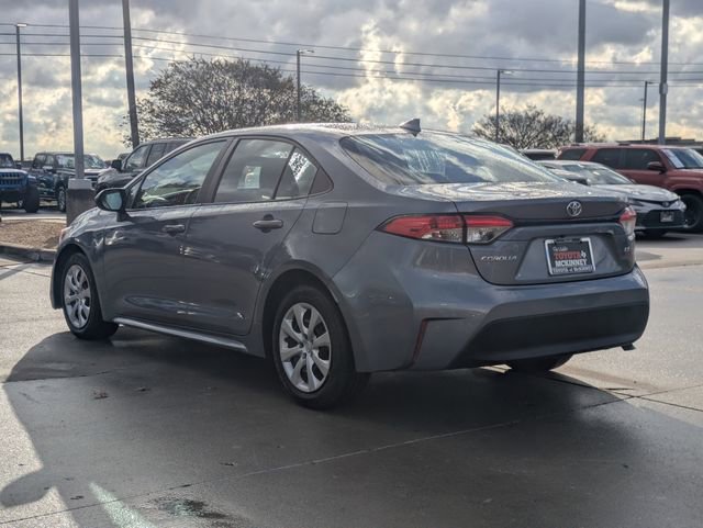 Used 2024 Toyota Corolla LE image 8