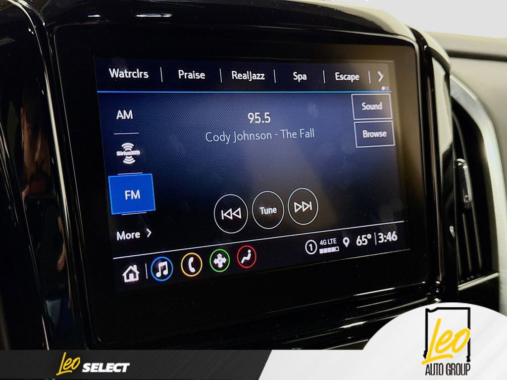 Used 2023 Chevrolet Traverse LT w/ LPO, Floor Liner Package image 15