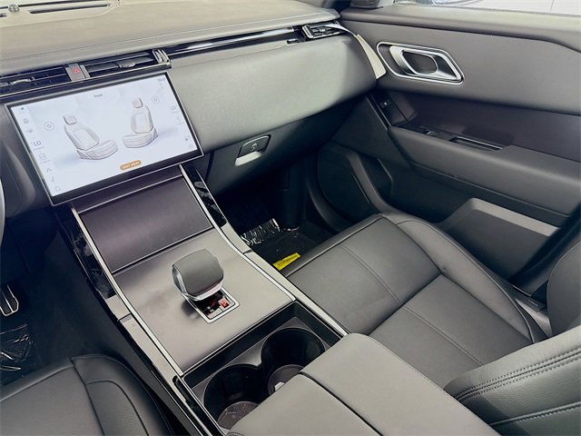 New 2026 Land Rover Range Rover Velar Dynamic SE image 26