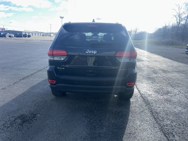 Used 2020 Jeep Grand Cherokee Laredo image 6