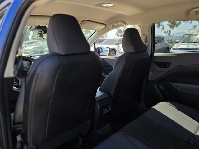 Used 2024 Subaru Crosstrek 2.0i Premium AWD/4WD image 17