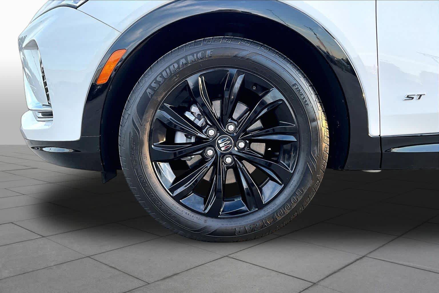 Used 2026 Buick Envista Sport Touring w/ Convenience I Package FWD image 11