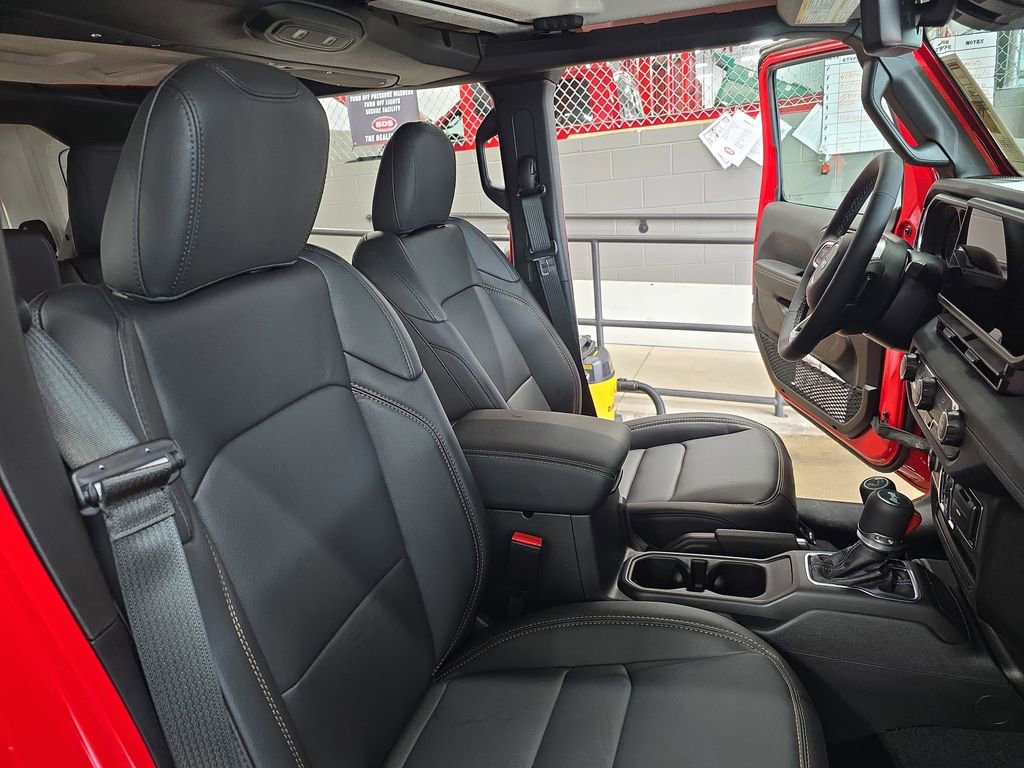 New 2026 Jeep Wrangler Sahara image 10