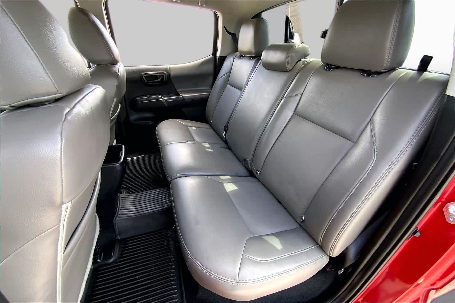 Used 2023 Toyota Tacoma SR AWD/4WD image 20