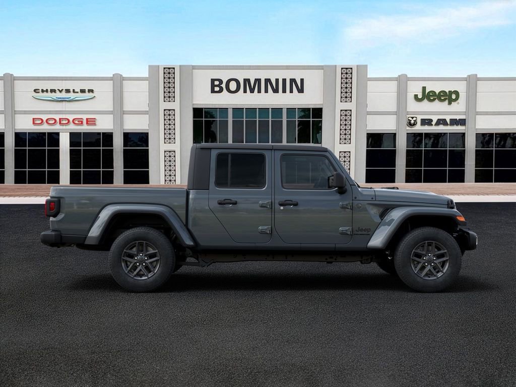 New 2026 Jeep Gladiator Sport AWD/4WD image 21