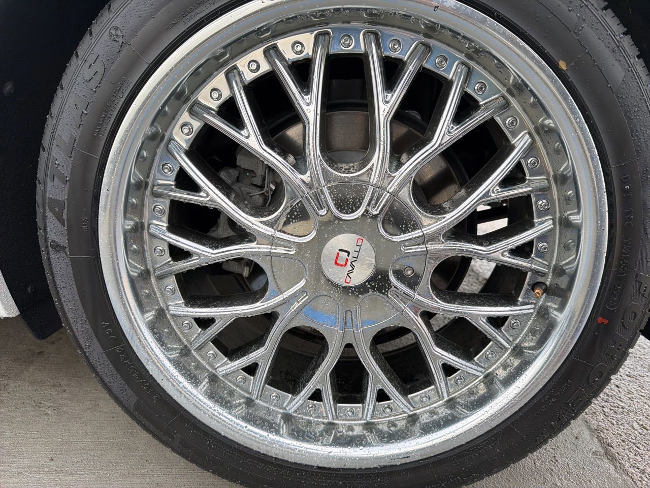 Used 2020 Buick Envision Essence image 13