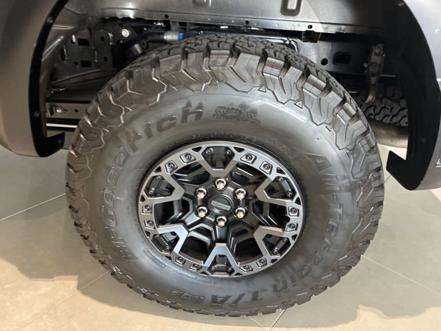 Used 2025 Ford F150 Raptor w/ Equipment Group 803A Raptor R AWD/4WD image 10