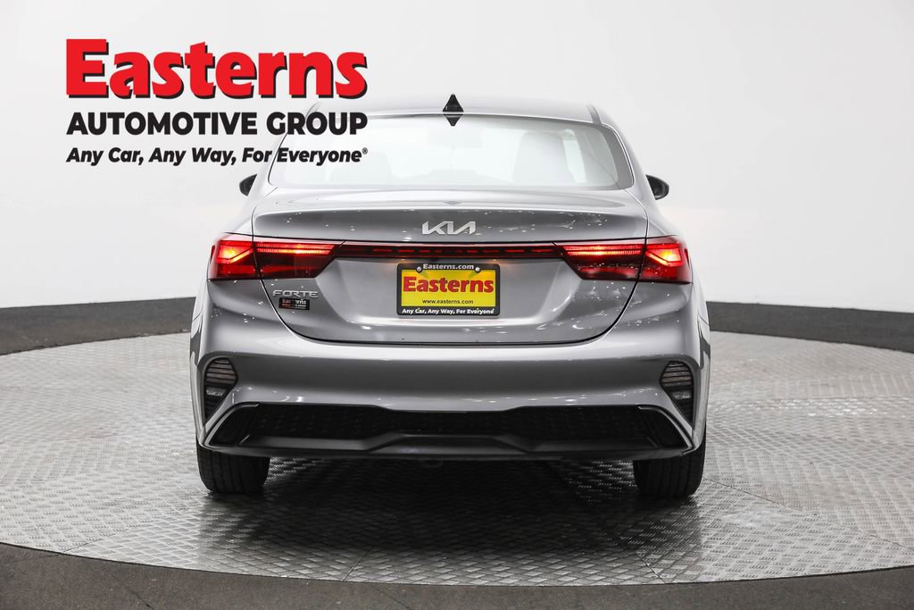 Used 2023 Kia Forte LXS image 6