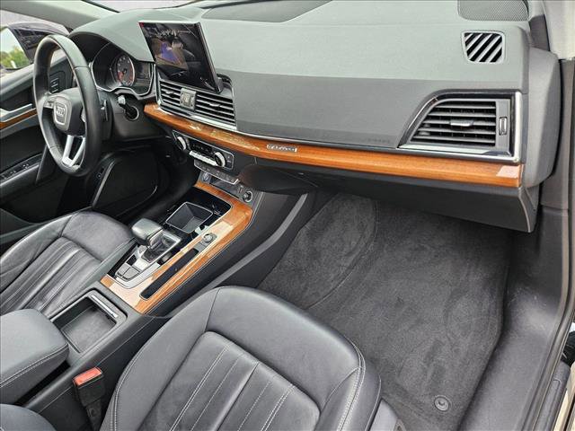 Used 2022 Audi Q5 2.0T Premium w/ Convenience Package image 20