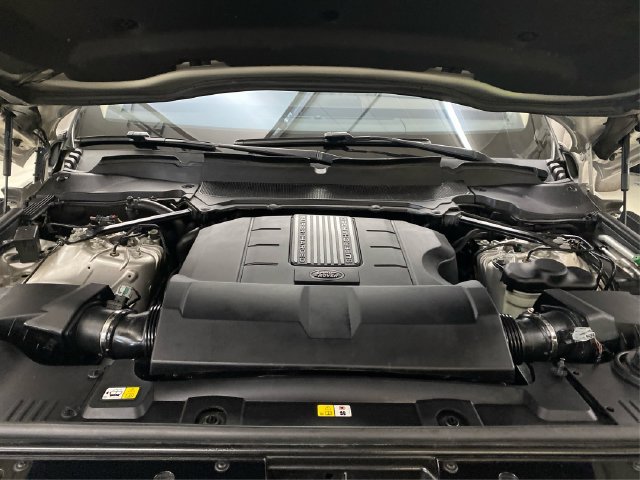 Used 2018 Land Rover Range Rover Supercharged AWD/4WD image 13